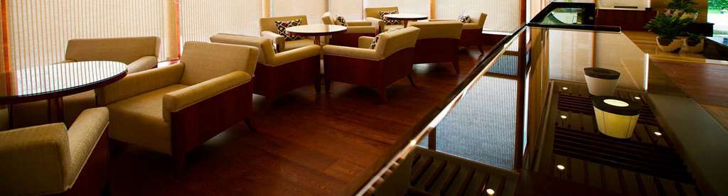 Hotel Ramada By Wyndham Ghaziabad Vasundhara Restaurace fotografie