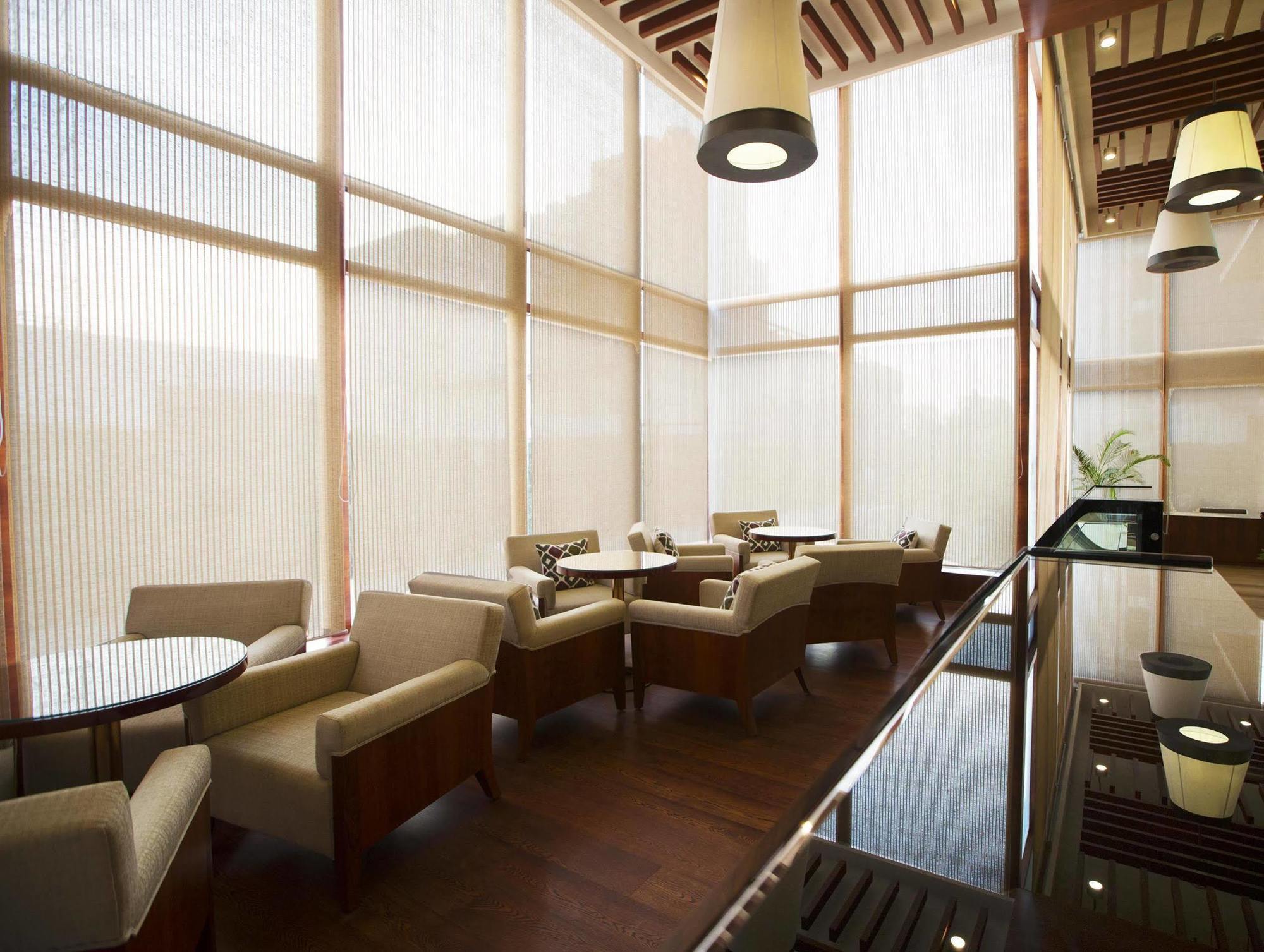 Hotel Ramada By Wyndham Ghaziabad Vasundhara Exteriér fotografie